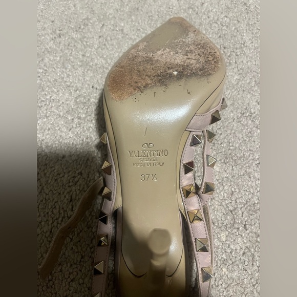 Valentino Garavani Rockstud Slingback Heels - Picture 5 of 16